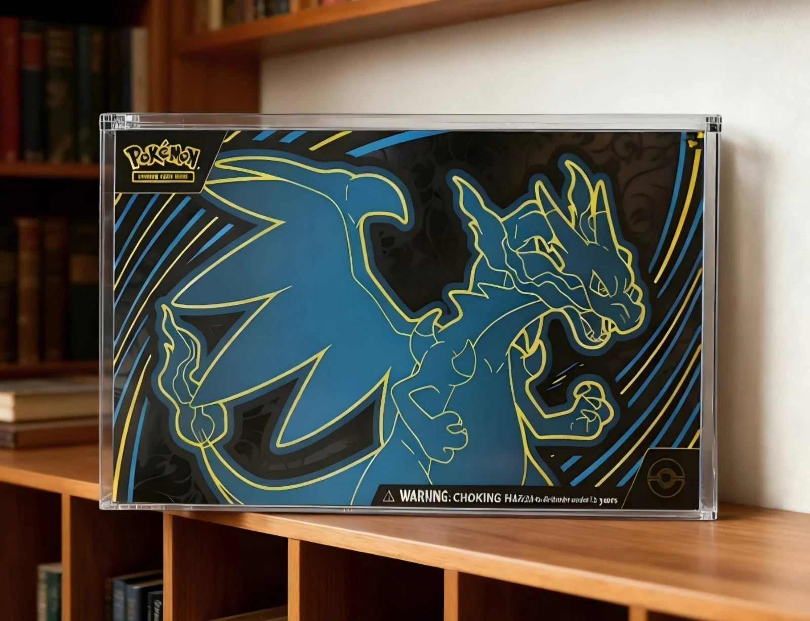 Acryl Case Charizard UPC